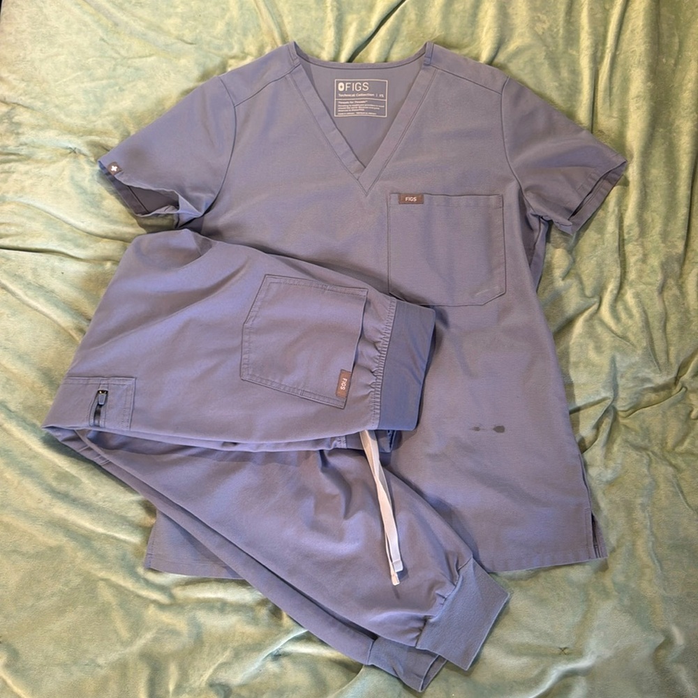 FIGS Vapor Blue Space Dye Zamora Jogger Scrub Set ( XS)
